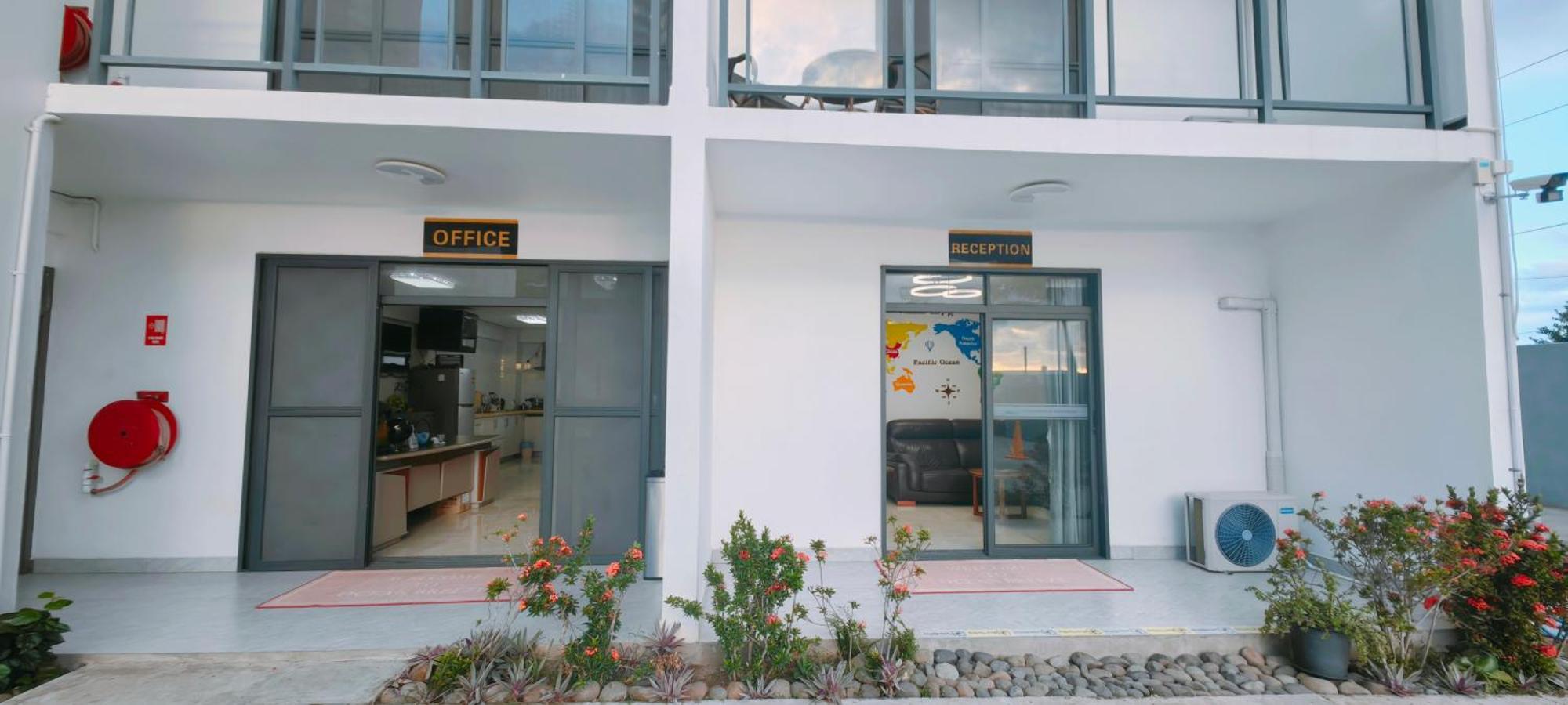Ocean Breeze Apartment Nadi Exterior photo